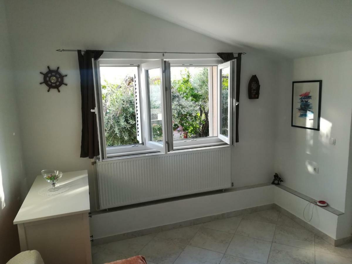 Ferienwohnung Olive Grove Vodice Exterior foto